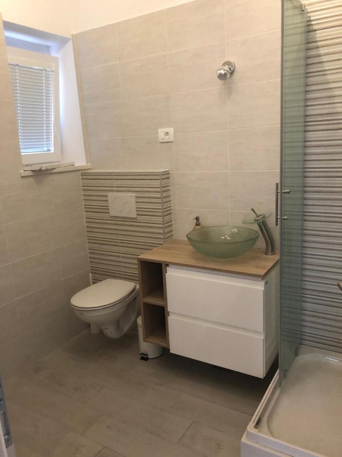 Apartmaji Meduza Izola Ngoại thất bức ảnh