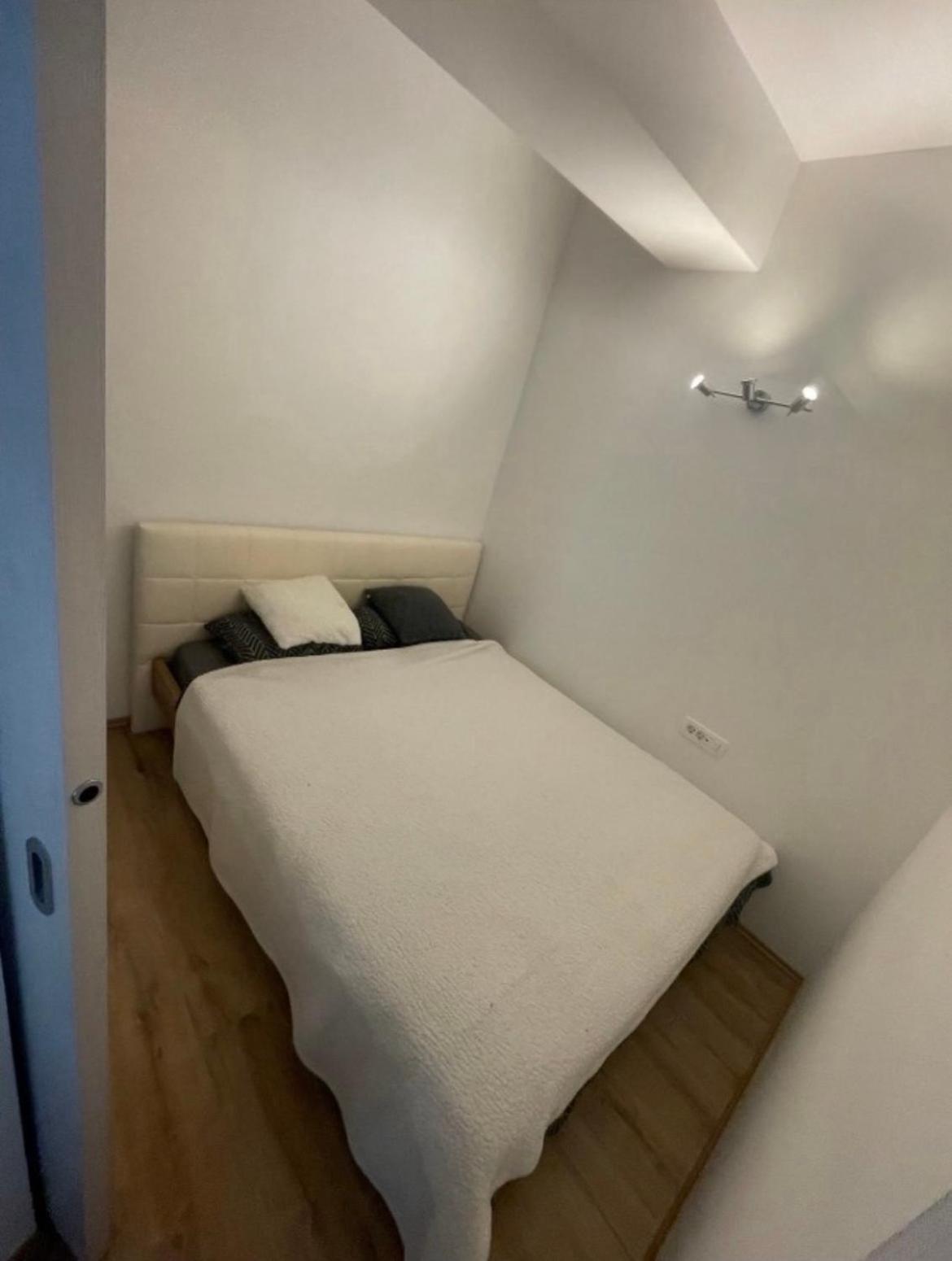 Apartmaji Meduza Izola Ngoại thất bức ảnh
