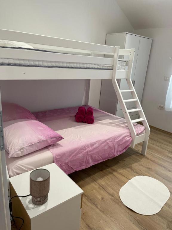 Apartmaji Meduza Izola Ngoại thất bức ảnh